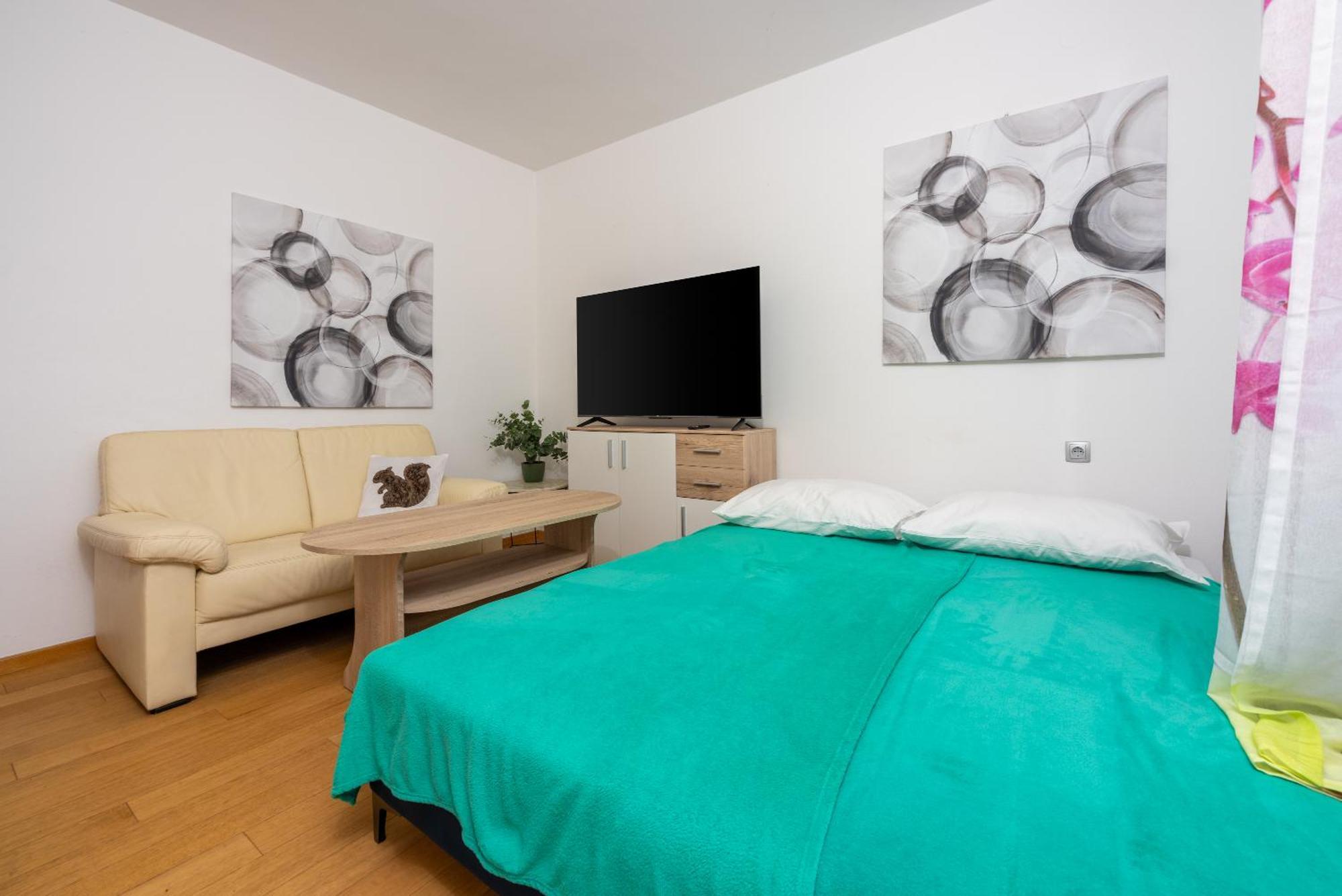 דראמליי Apartmani Azur מראה חיצוני תמונה
