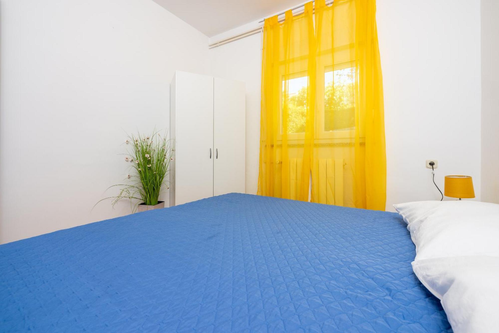 דראמליי Apartmani Azur מראה חיצוני תמונה