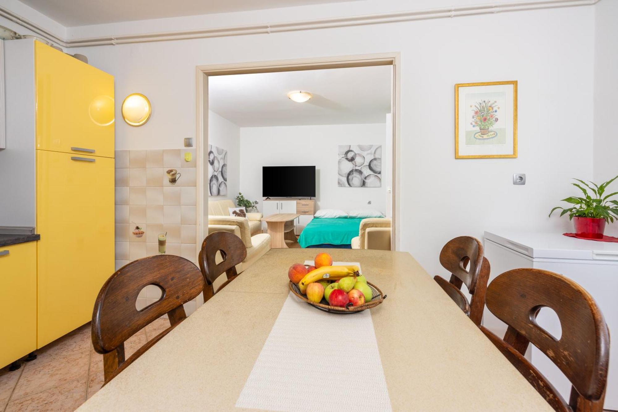 דראמליי Apartmani Azur מראה חיצוני תמונה